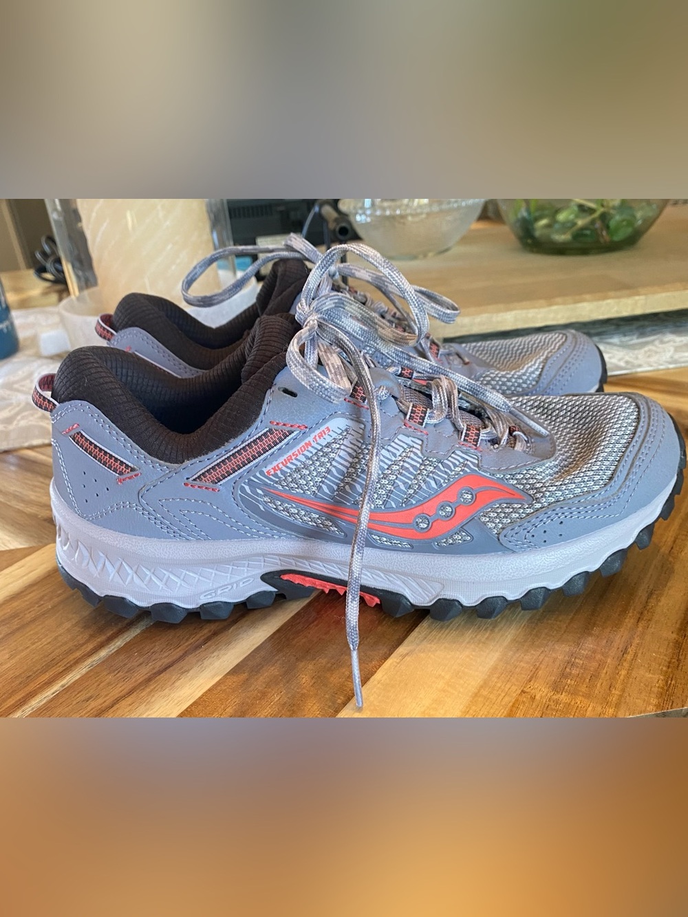 Saucony Women's Excursion TR13 Trail Shoes - Gray with Coral Accents